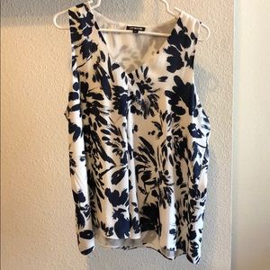 White/navy patterned blouse tank top